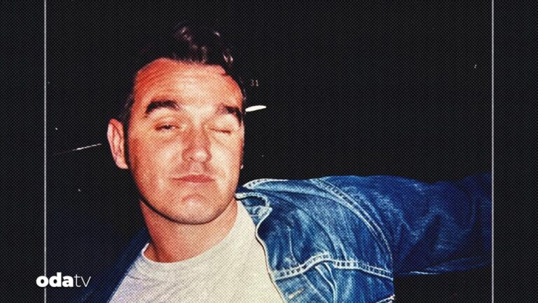the-smithsin-solisti-morrissey-temmuzda-harbiyede-d565XOVw.jpg